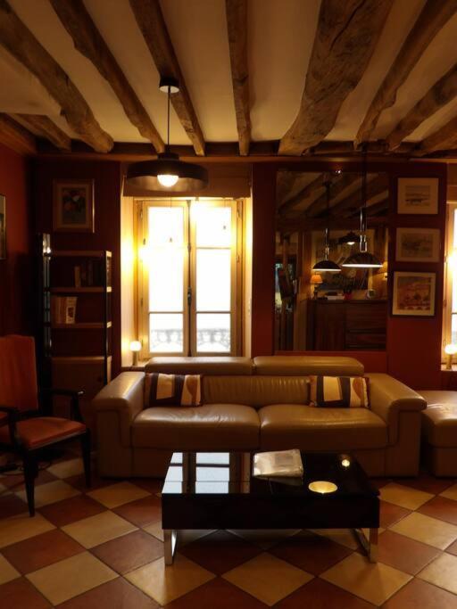 Chez Michel ! Apartment แว็งแซ็นน์ ภายนอก รูปภาพ